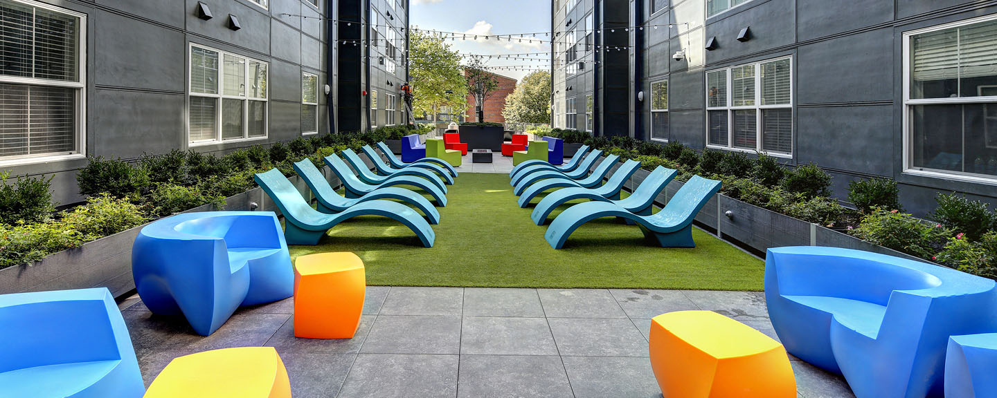 Extraordinary spaces. Extraordinary living.